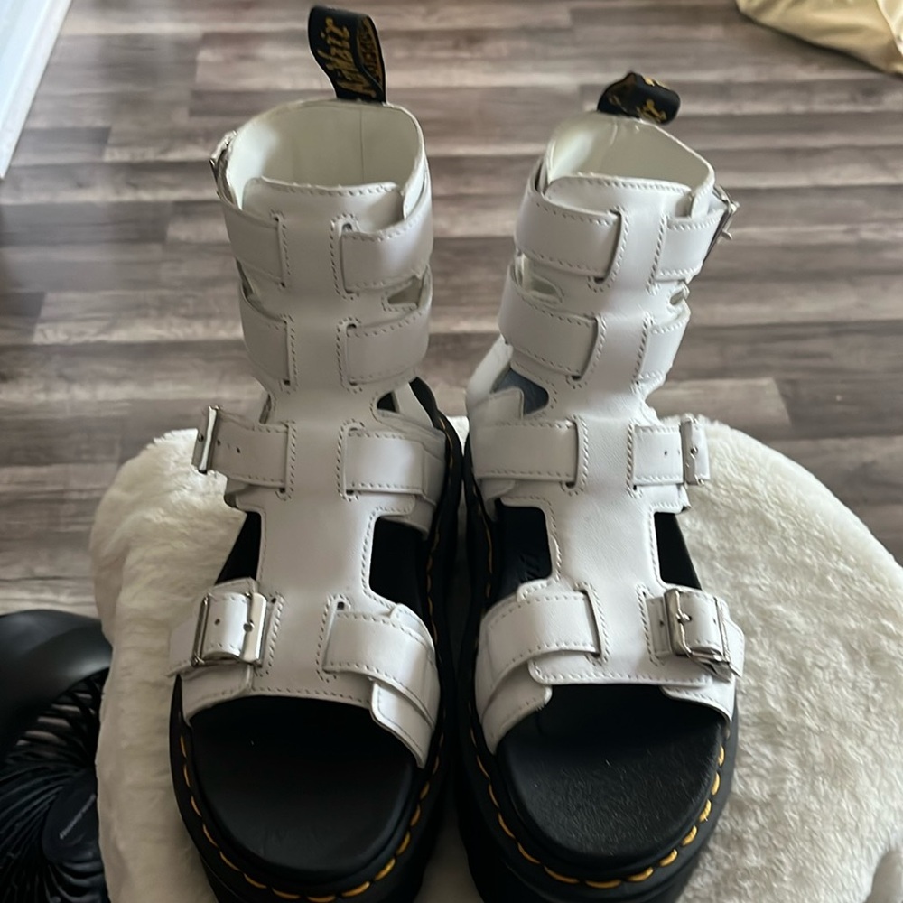 Dr. Martens Giavanna Platform Women's Size US 6. Slightly used. Softy T